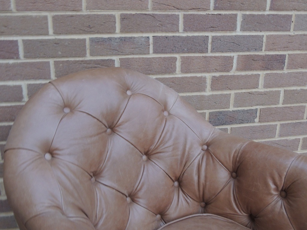 Chesterfield Tub Armchair - Image 8