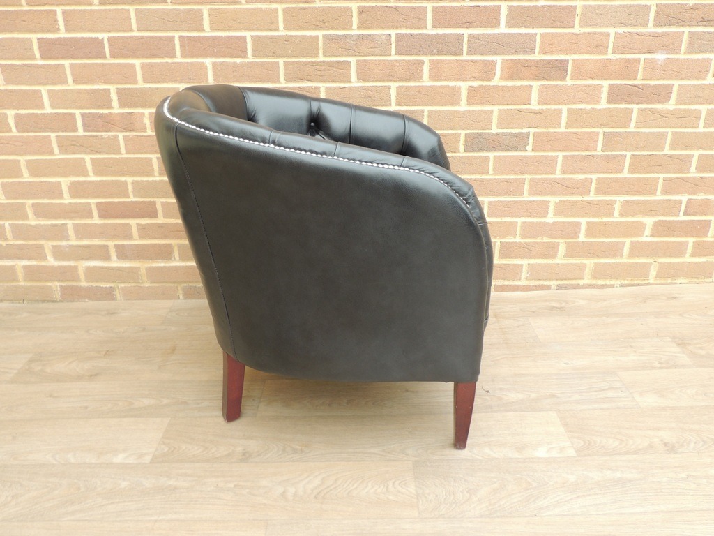 Burghley Tub Chair - Image 7