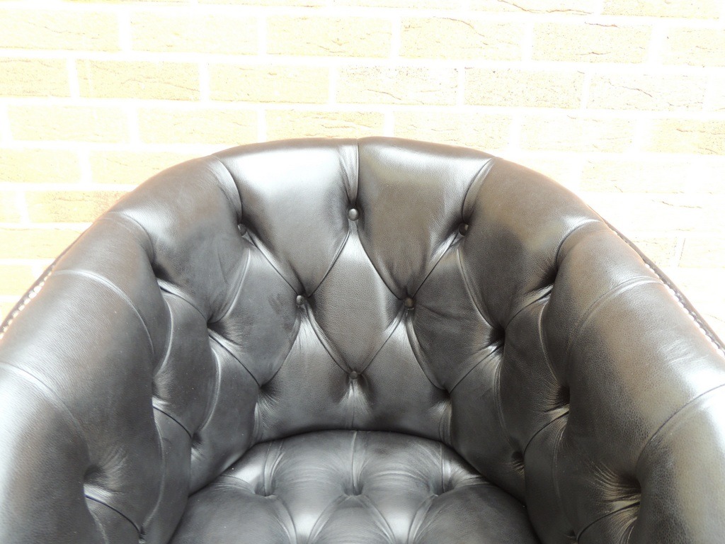 Burghley Tub Chair - Image 8