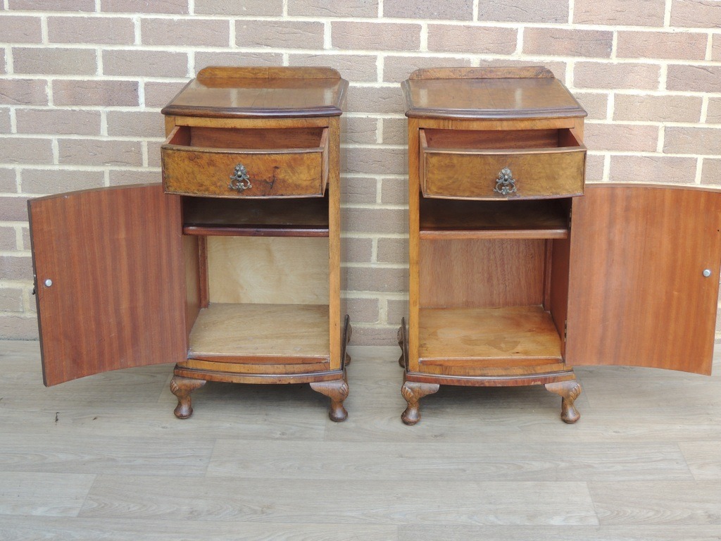 Queen Anne Walnut Bedside Cabinets - Image 7