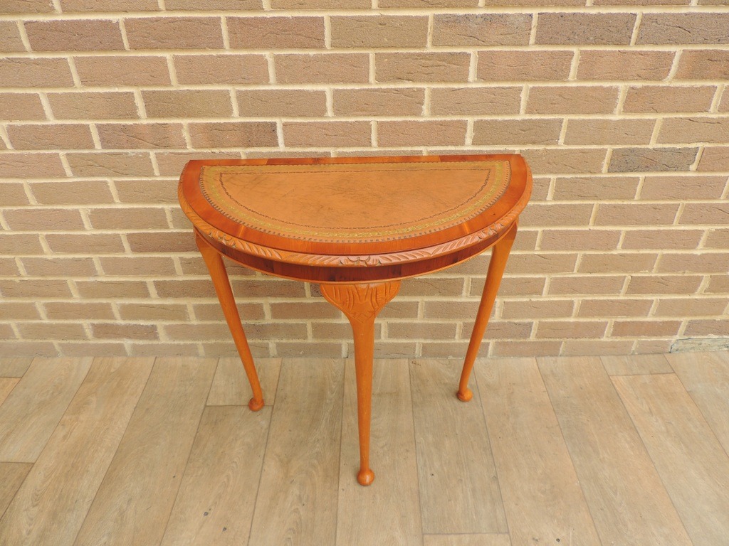 Queen Anne Console Table - Image 2