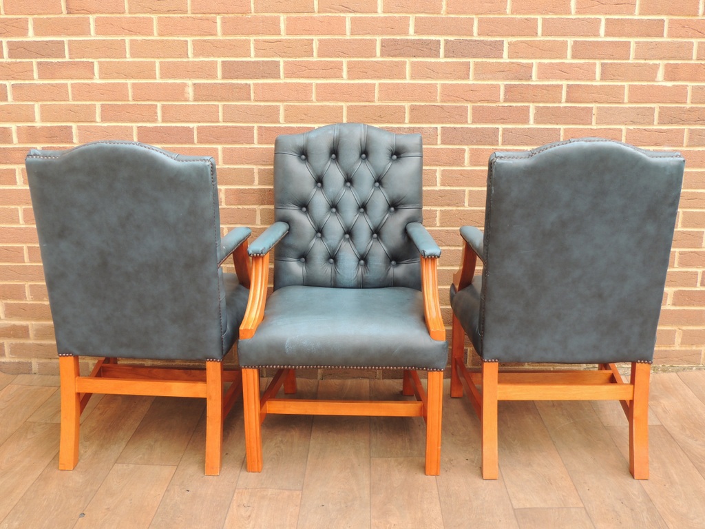 3 Chesterfield Chairs - Image 9