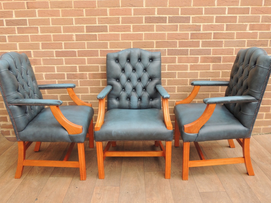 3 Chesterfield Chairs - Image 10