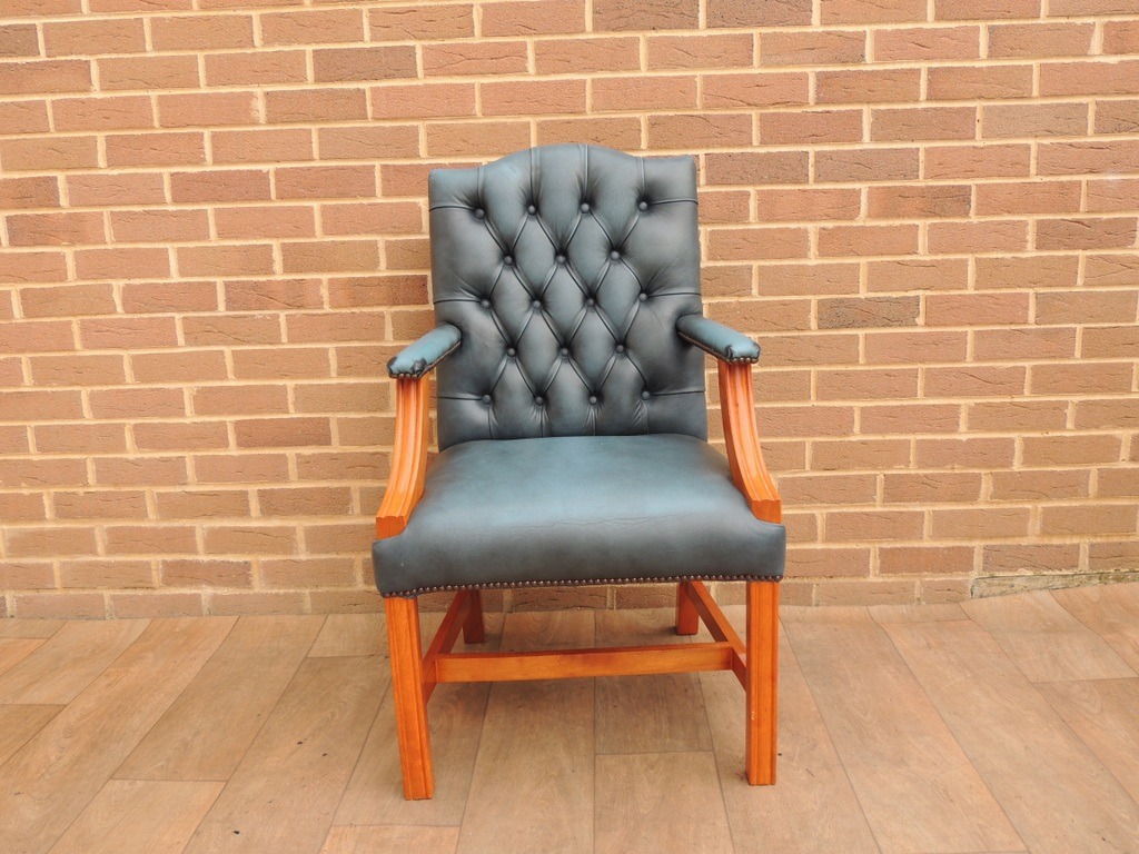 Chesterfield Chair - Image 2