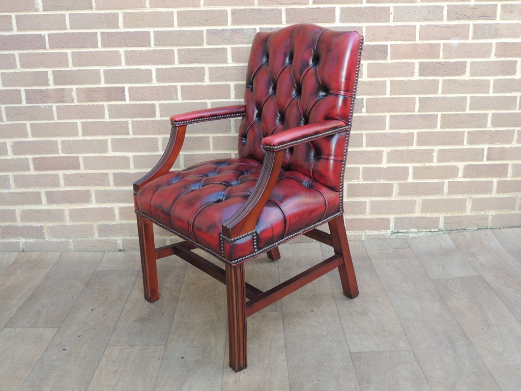 Chesterfield Ox Blood Chair - Image 4
