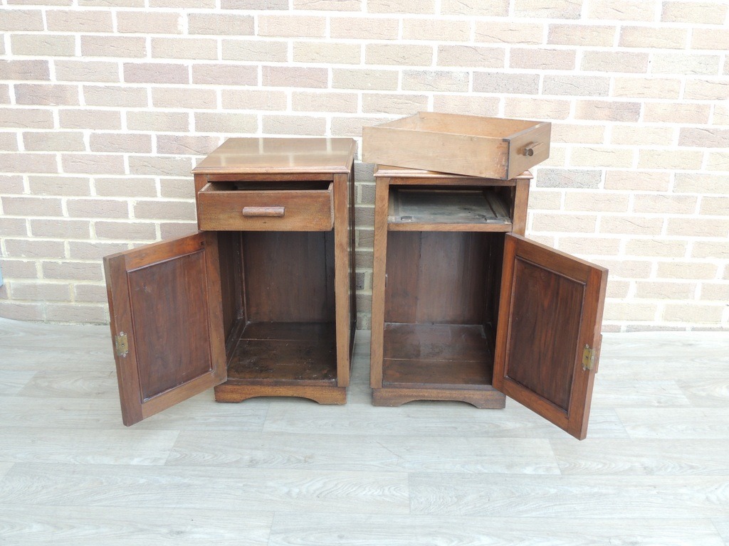 Pair of Vintage Bedside Cabinets - Image 9