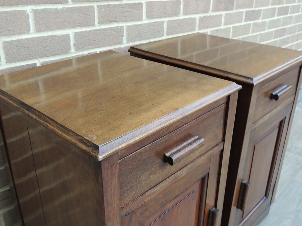 Pair of Vintage Bedside Cabinets - Image 10