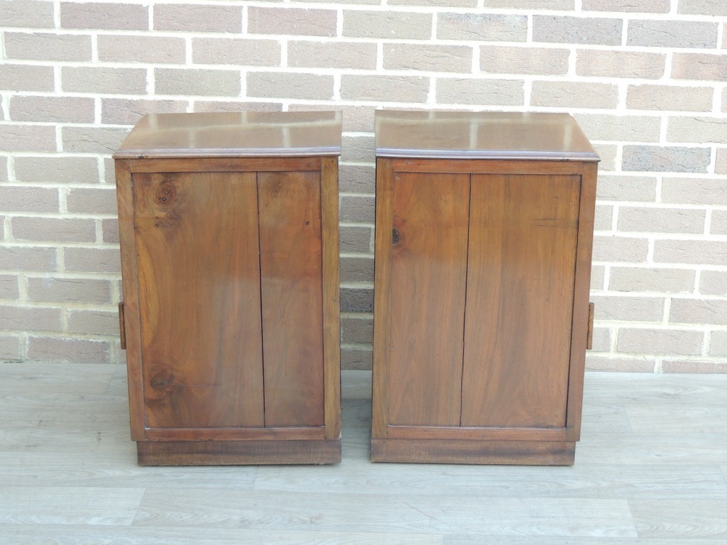Pair of Vintage Bedside Cabinets - Image 15