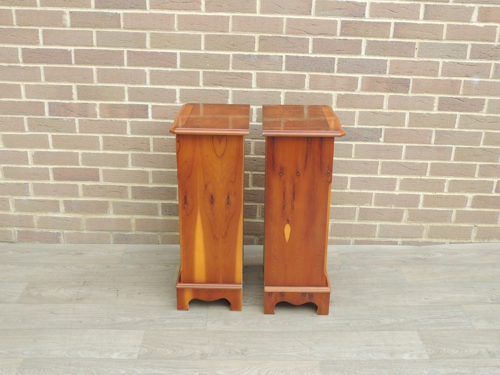 Pair of Burr Side Tables - Image 8