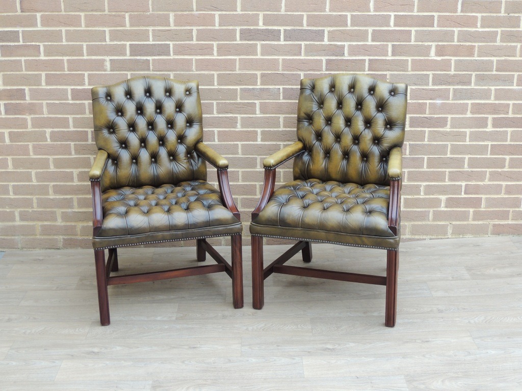 Pair of English Chesterfield Gainsborough Chairs - Image 5