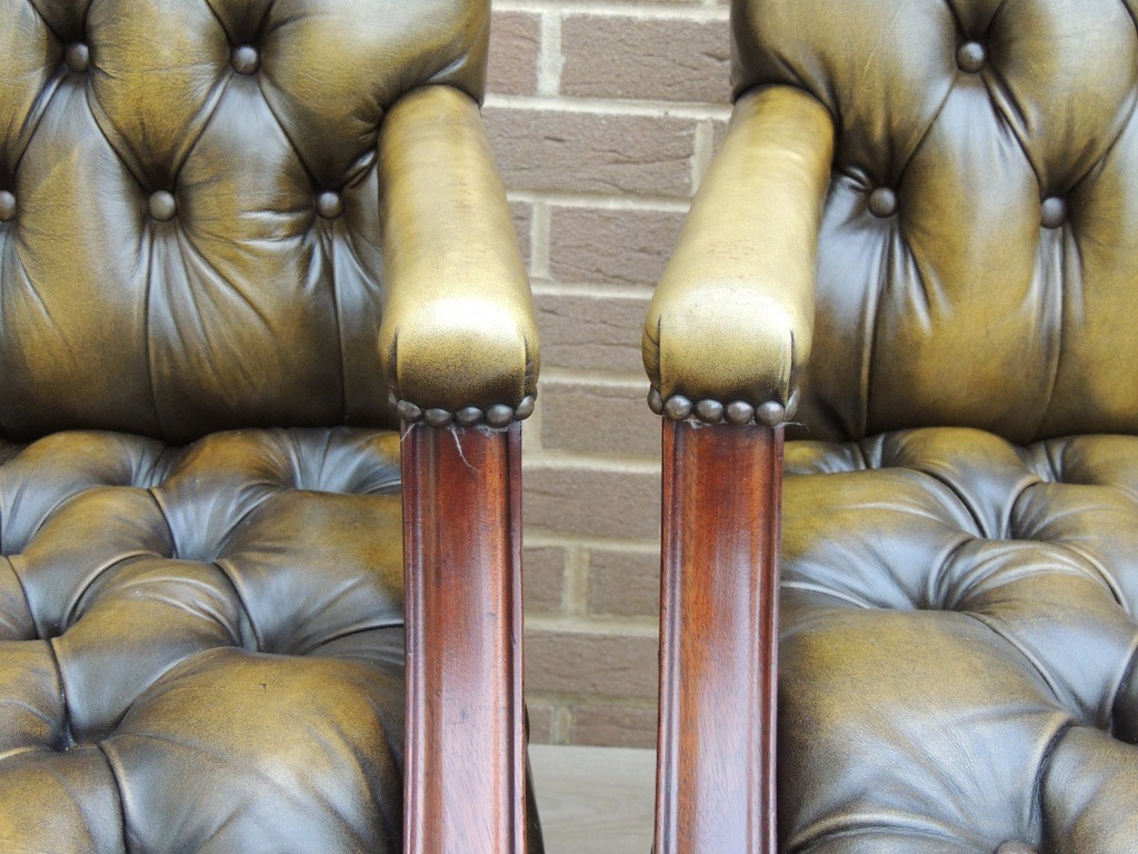 Pair of English Chesterfield Gainsborough Chairs - Image 18