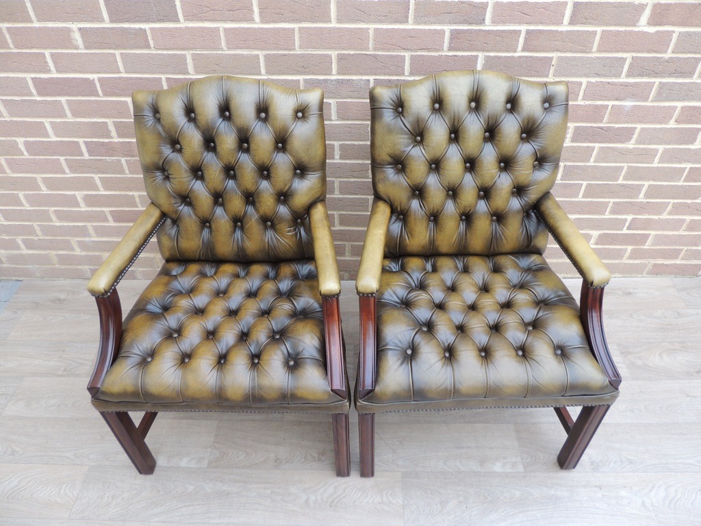 Pair of English Chesterfield Gainsborough Chairs - Image 19