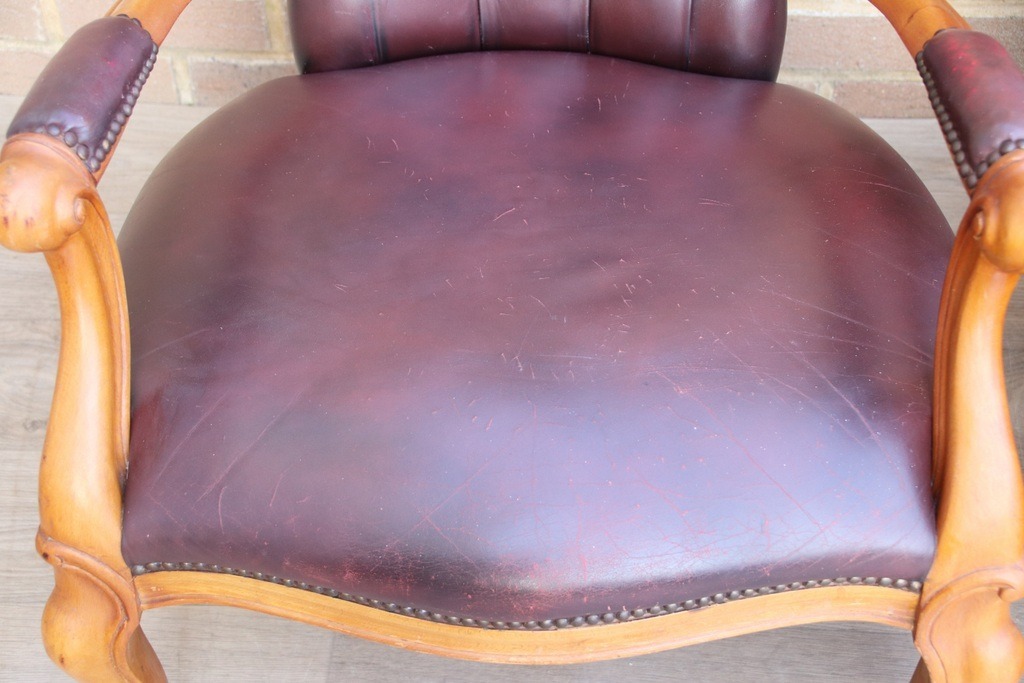 Chesterfield Parlour Armchairs - Image 19