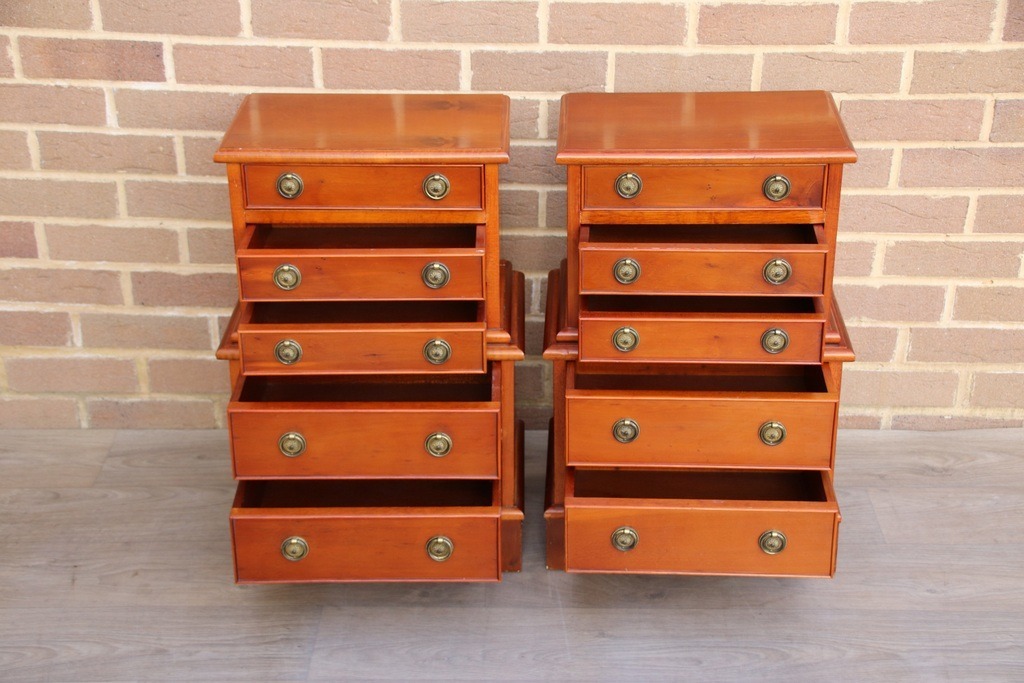 Yew Compact Bedside Chests - Image 6