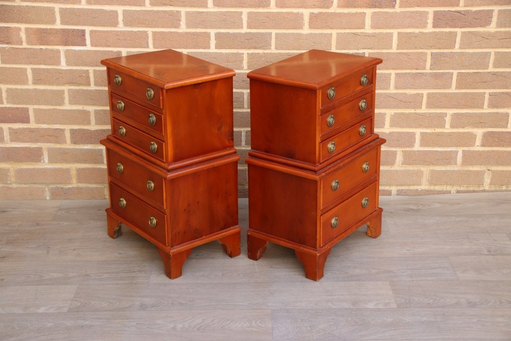 Yew Compact Bedside Chests - Image 20