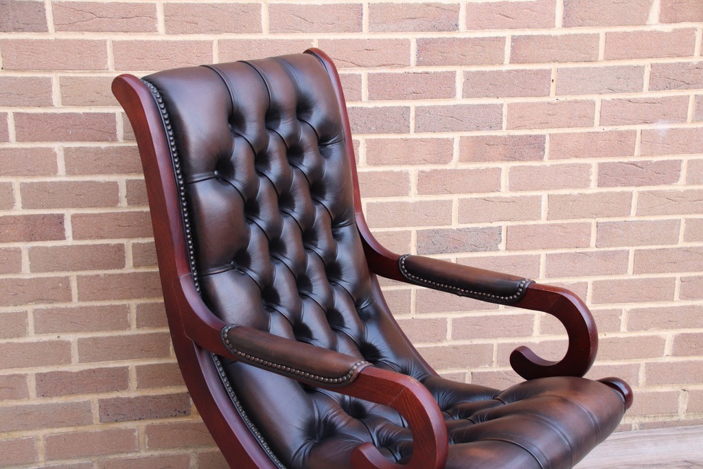 Chesterfield Slipper Chair - Image 8