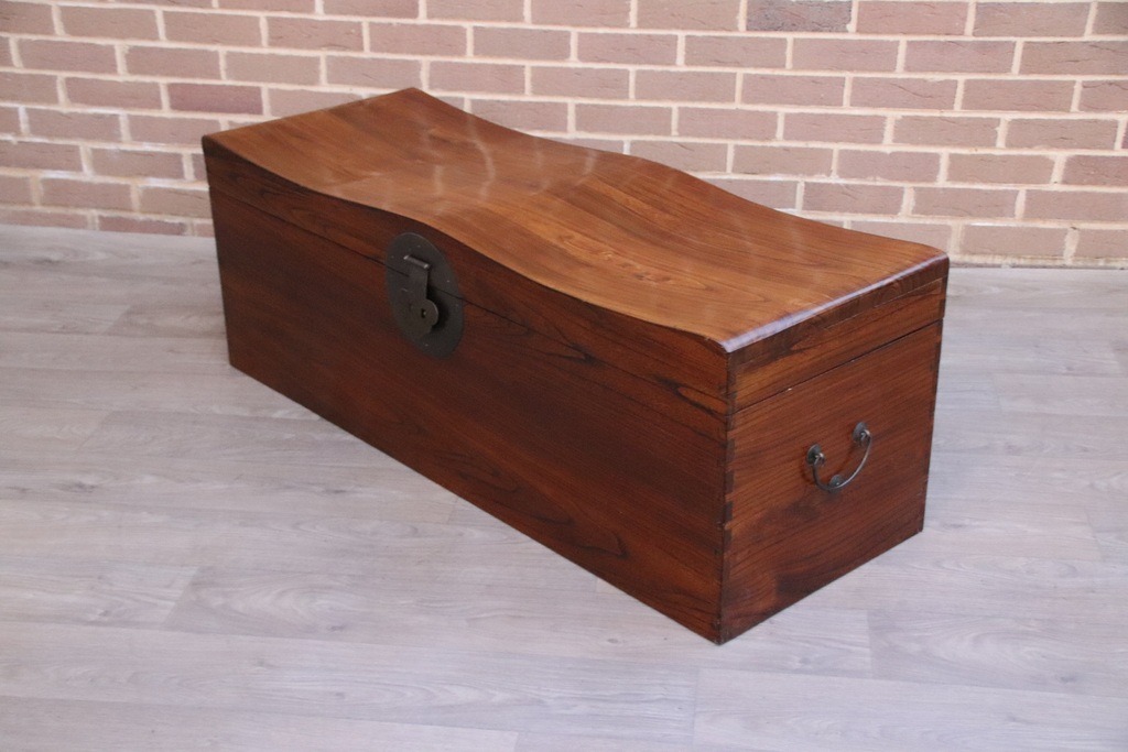 Luxury Elm Storage Trunk - Image 10