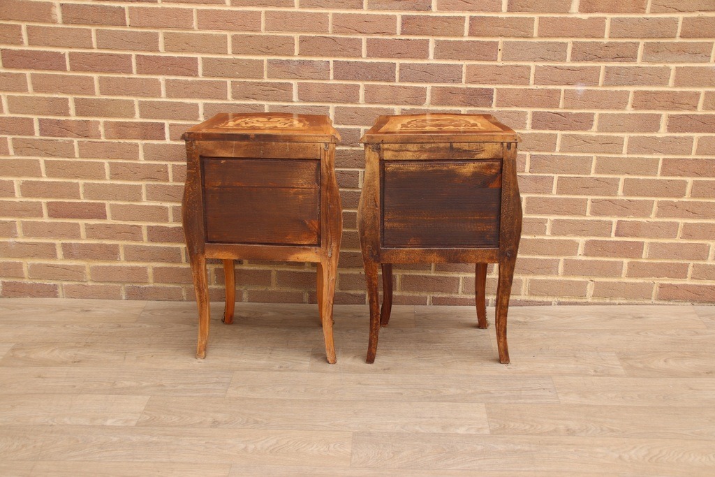 Pair of French Bombe Bedside Tables - Image 13