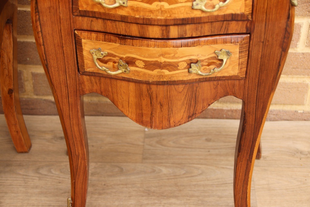 Pair of French Bombe Bedside Tables - Image 17