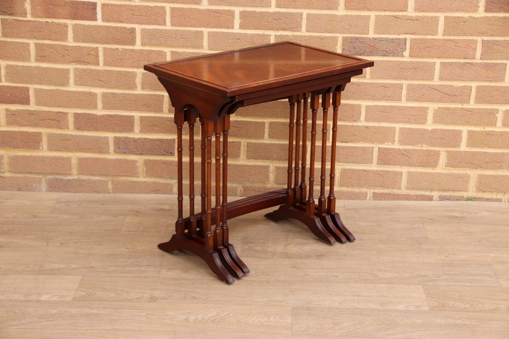 Nest of Vintage Tables - Image 4