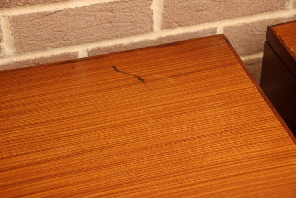 Pair of Retro Bedside / Lamp Tables - Image 22