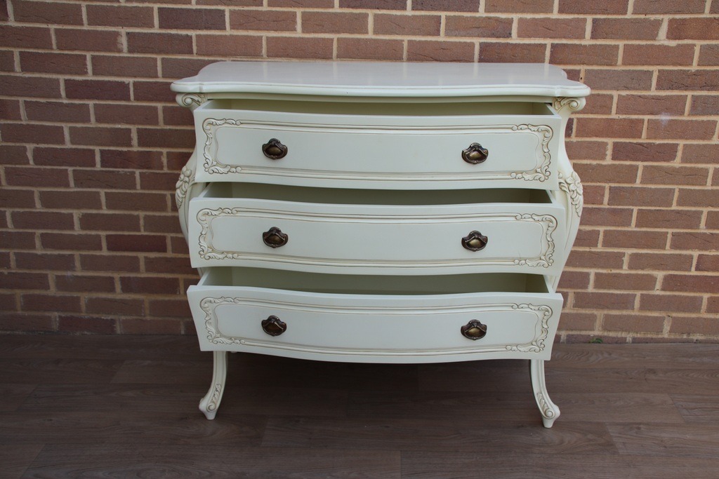 Frank Hudson Alexandria French Chest of Drawers - Image 11
