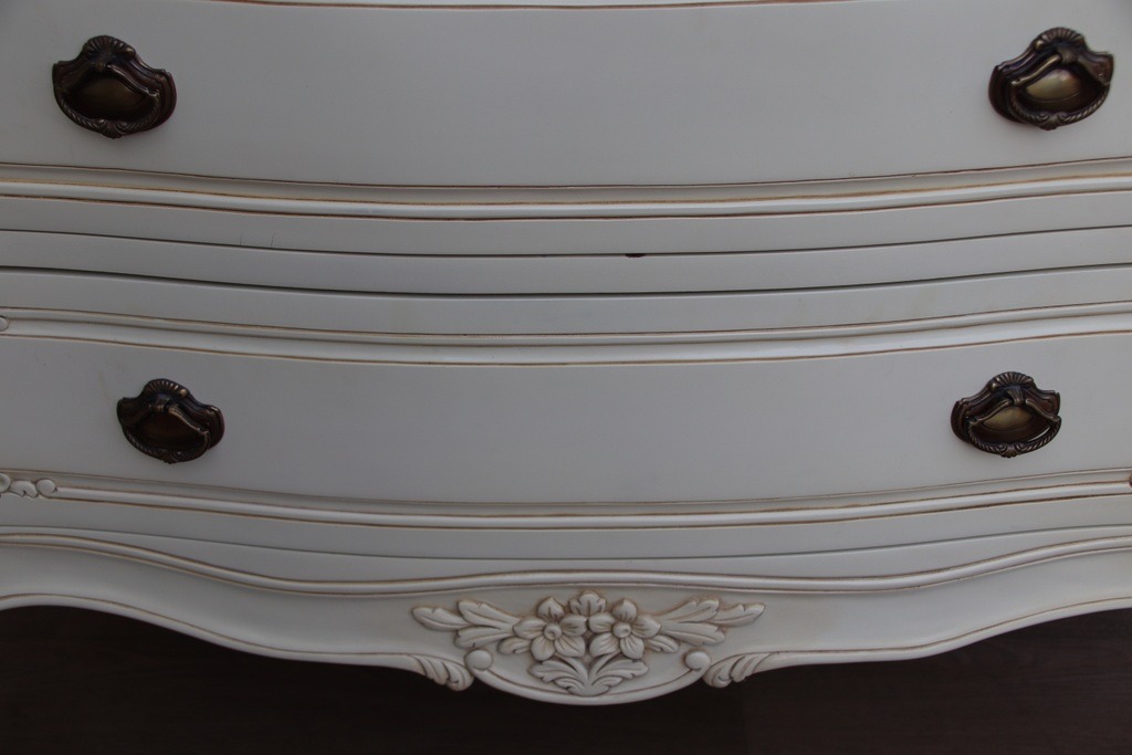Frank Hudson Alexandria French Chest of Drawers - Image 25