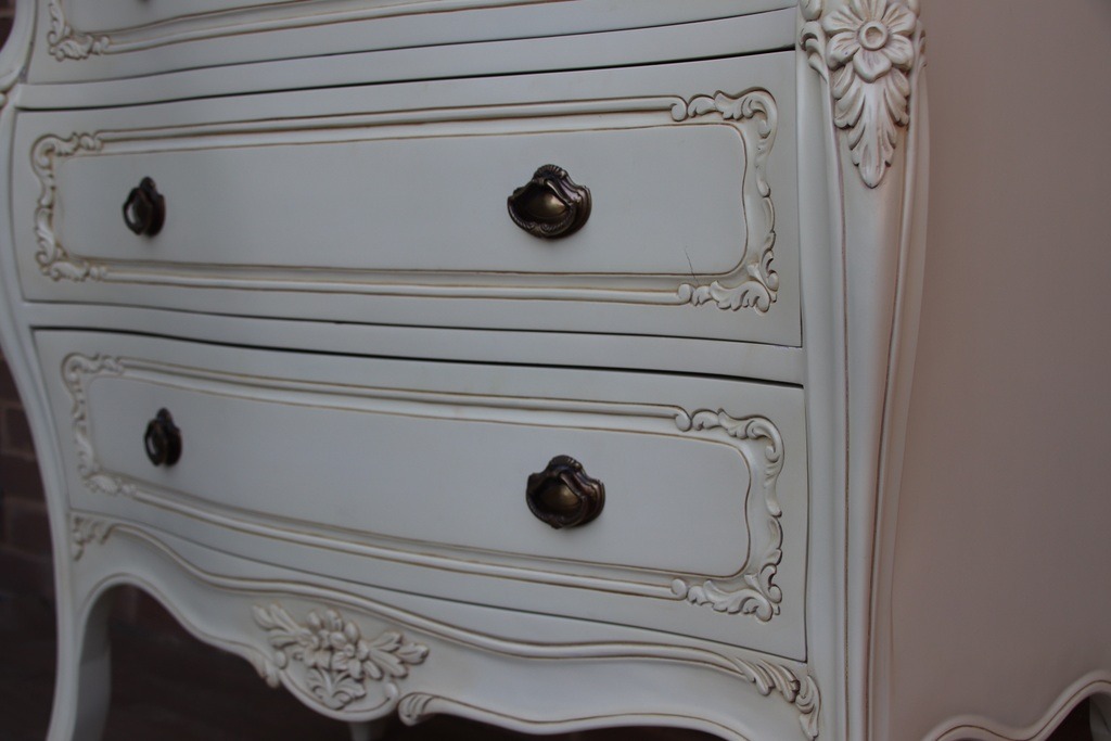Frank Hudson Alexandria French Chest of Drawers - Image 27