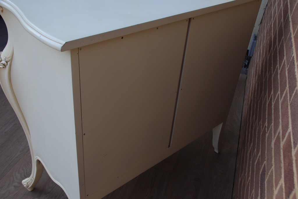 Frank Hudson Alexandria French Chest of Drawers - Image 32