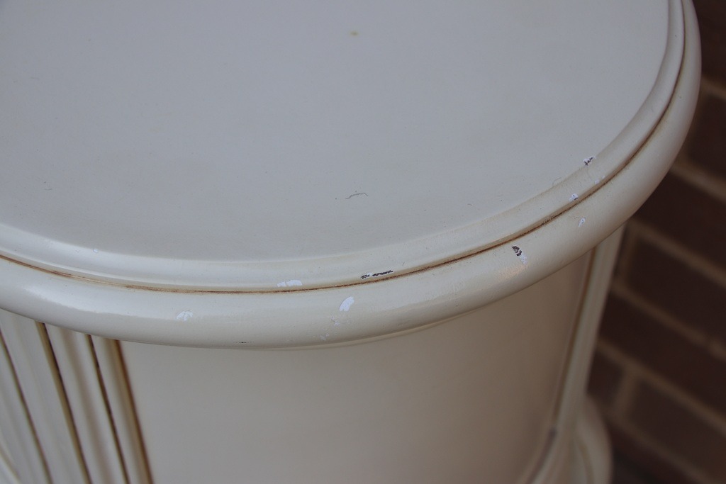 Pair of Frank Hudson Alexandria Bedside Tables - Image 16