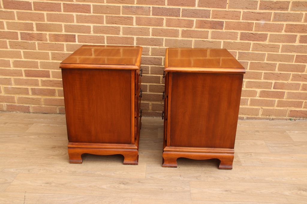 Pair of Dixie Bedside Chests - Image 15