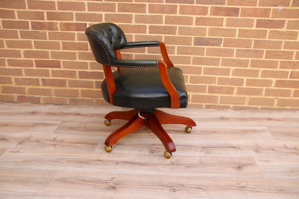 Bankers Chesterfield Chair - Image 5