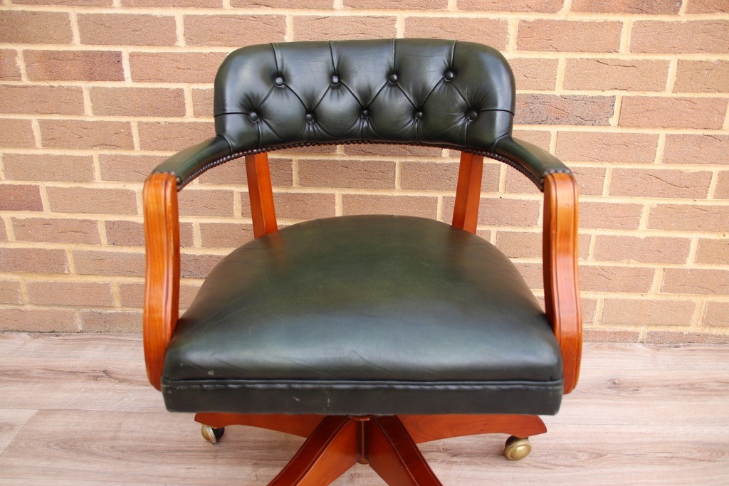 Bankers Chesterfield Chair - Image 7