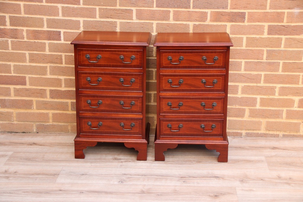 Pair of Wooden Bedside Chests - Image 2
