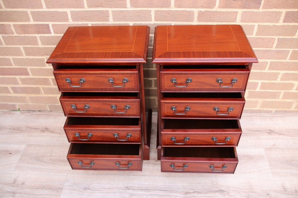 Pair of Wooden Bedside Chests - Image 10