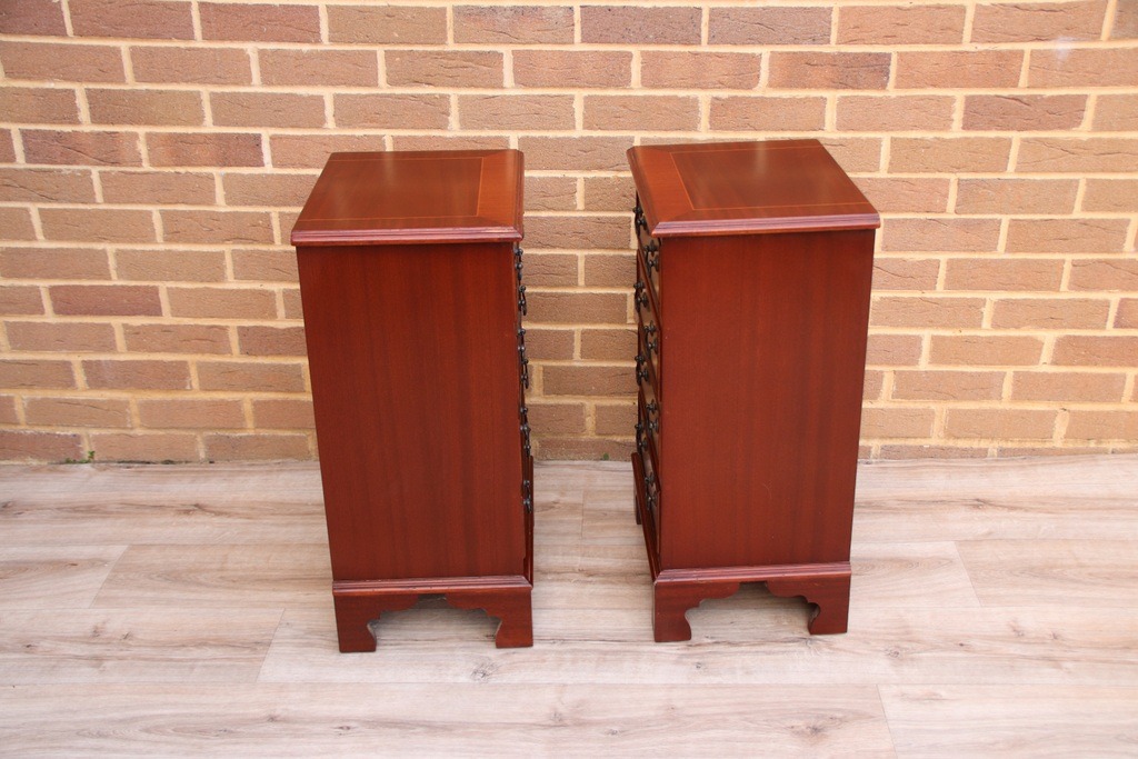 Pair of Wooden Bedside Chests - Image 13