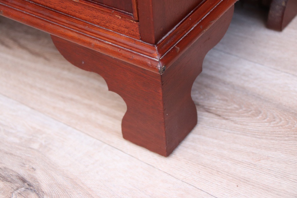 Pair of Wooden Bedside Chests - Image 20