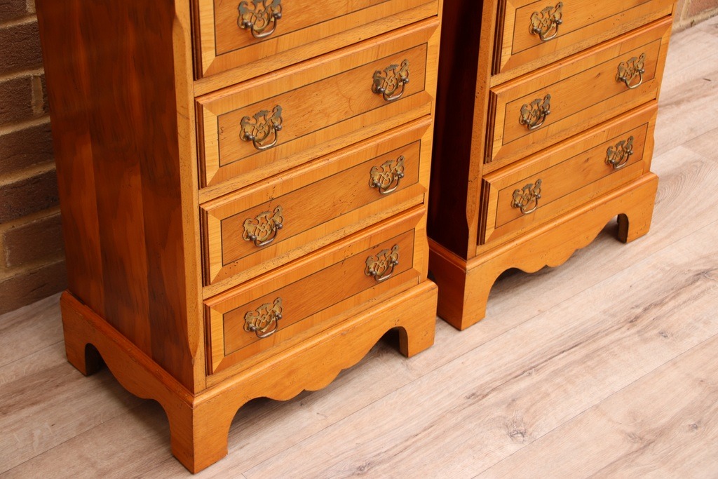 Pair of Burr Wood Bedside Chests - Image 16