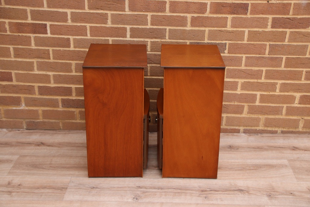 Pair of Retro Vintage Bedside Tables - Image 10
