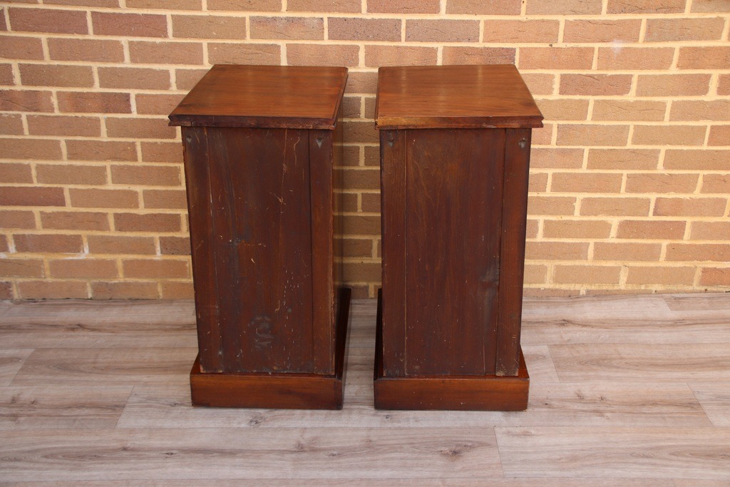 Pair of Victorian Antique Bedside Chests - Image 14