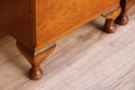 Pair of Antique Burr Walnut Bedside Cabinets - Image 15