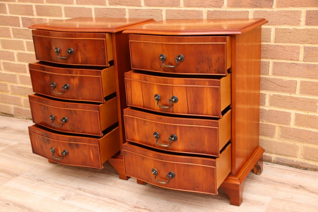 Pair of Burr Wood Bedside Tables - Image 8
