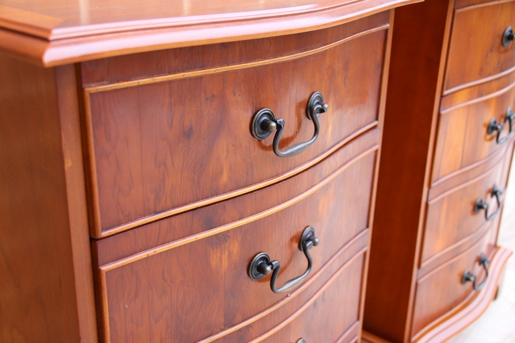 Pair of Burr Wood Bedside Tables - Image 16