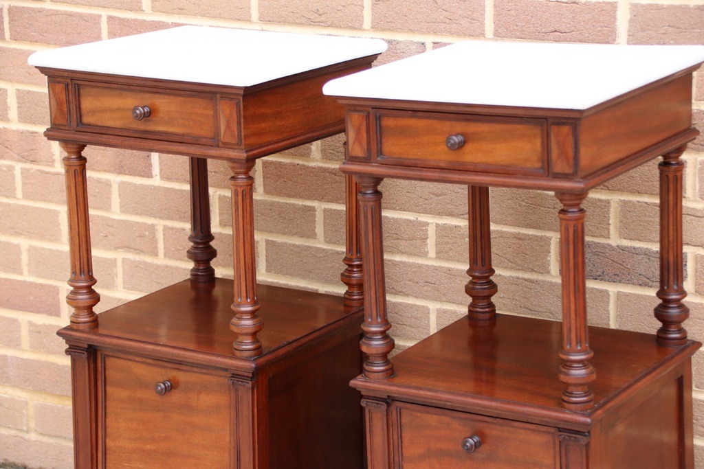 Pair of Victorian Bedside Tables - Image 5