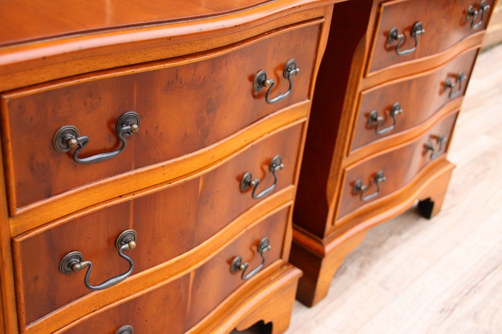 Pair of Burr Bedside Tables - Image 6