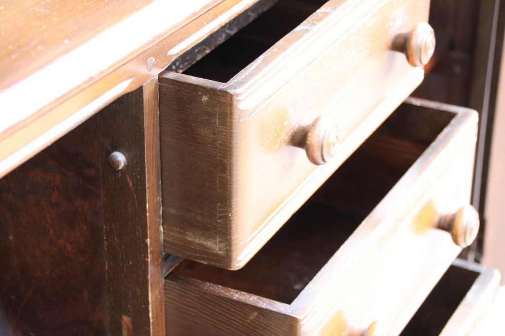 Ercol Welsh Dresser - Image 8