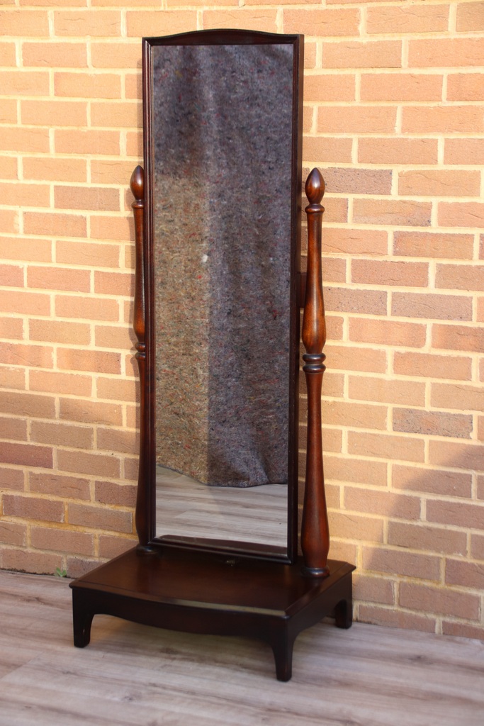 Stag Freestanding Mirror - Image 6