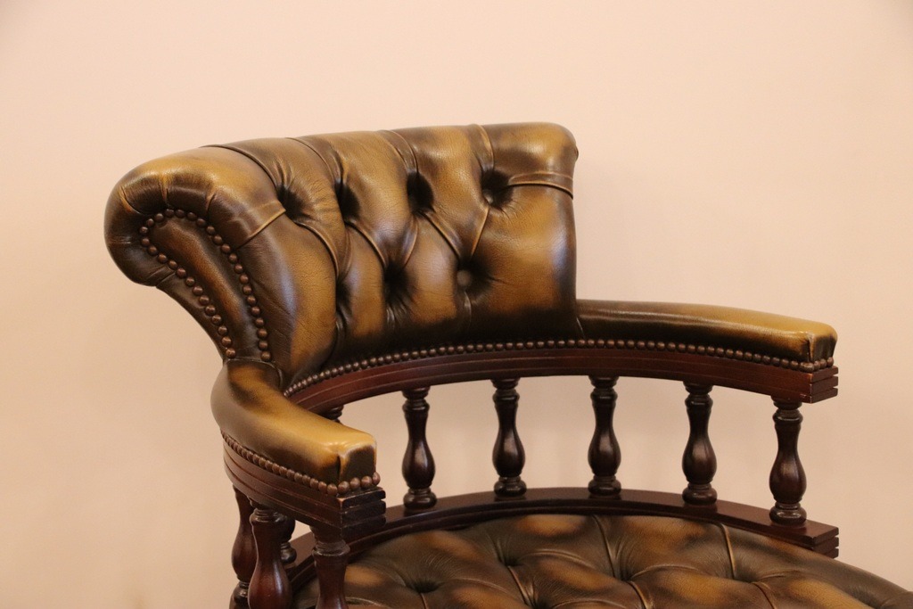 Chesterfield Captains Chair - Image 8