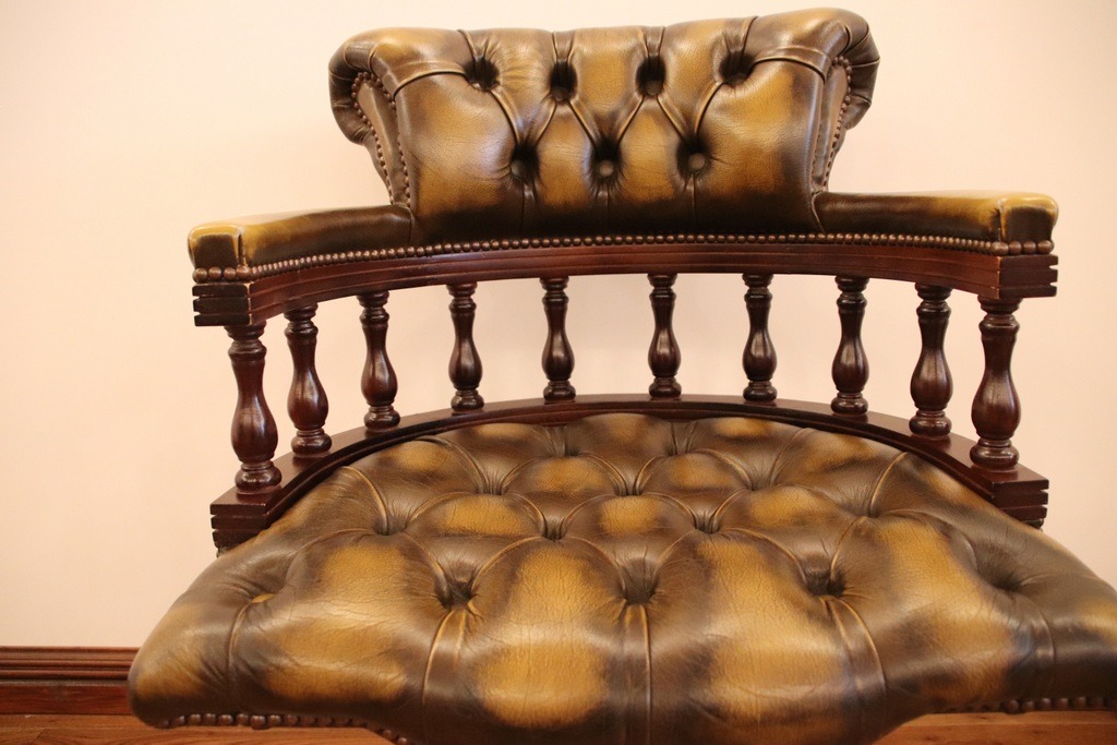 Chesterfield Captains Chair - Image 11
