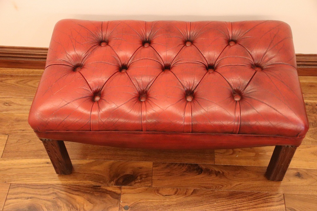 Chesterfield Vintage Footstool - Image 2